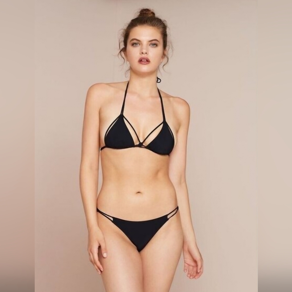 Agent Provocature Tifanie Bikini